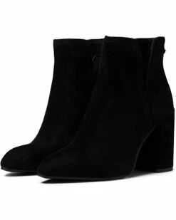 Brand new ✨ Steve Madden Boots Thrived Bootie 🎁