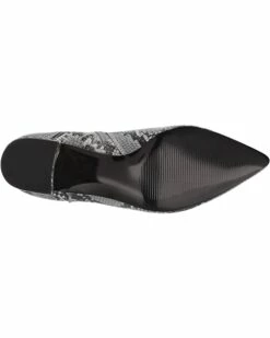 New ✔️ Steve Madden Boots Banner Bootie 🥰 11 New ✔️ Steve Madden Boots Banner Bootie 🥰 -Steve Madden Store 71rzdE6pYTL. AC SR736920