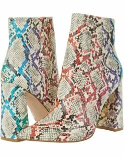 Brand new 🎁 Steve Madden Boots Tarra Heeled Booties 👏