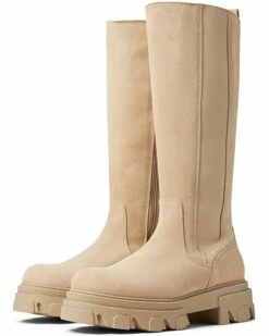 Brand new 🎁 Steve Madden Boots Esma Boot ⭐